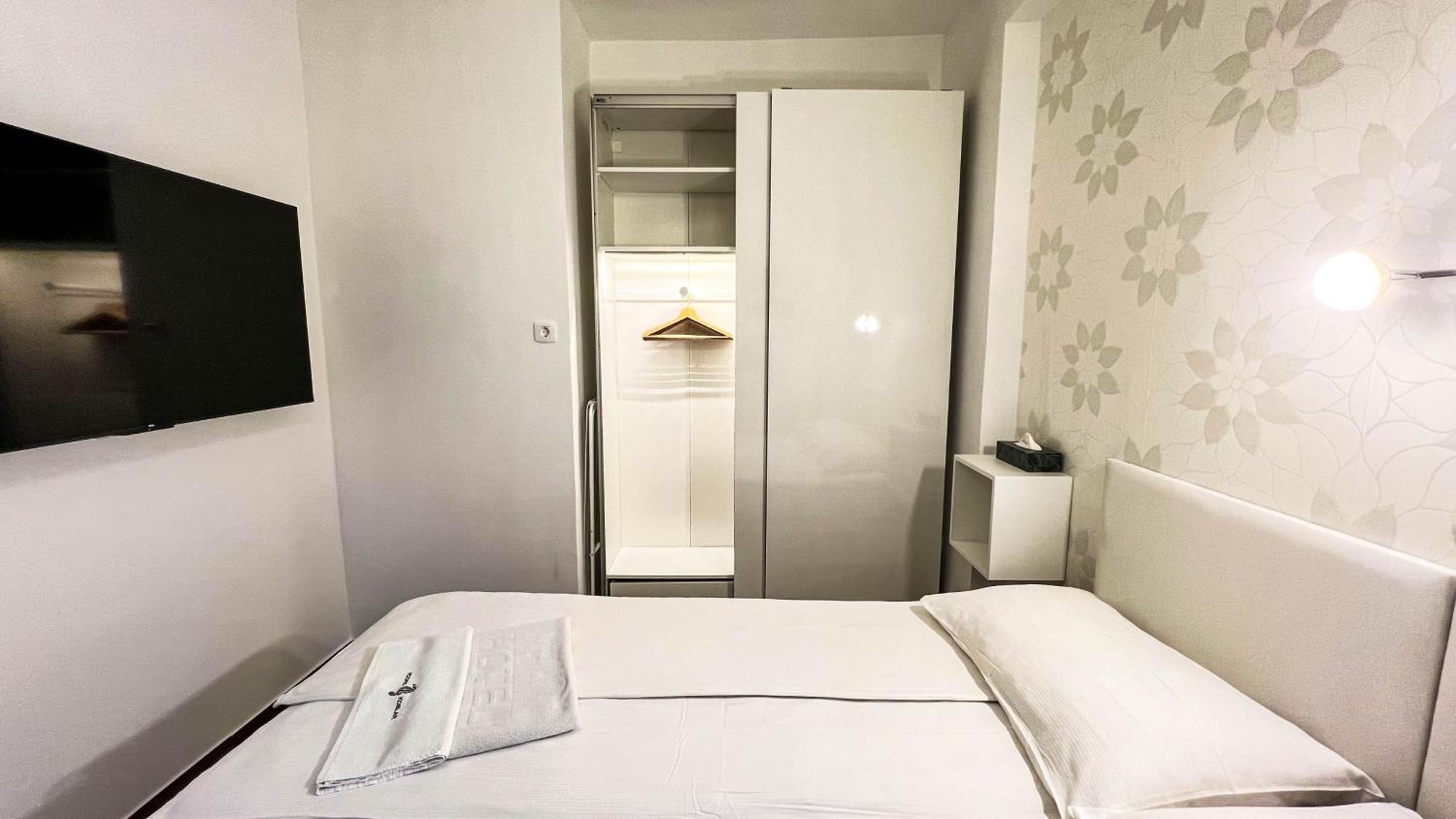 Rooms Koblar 波尔托罗 外观 照片