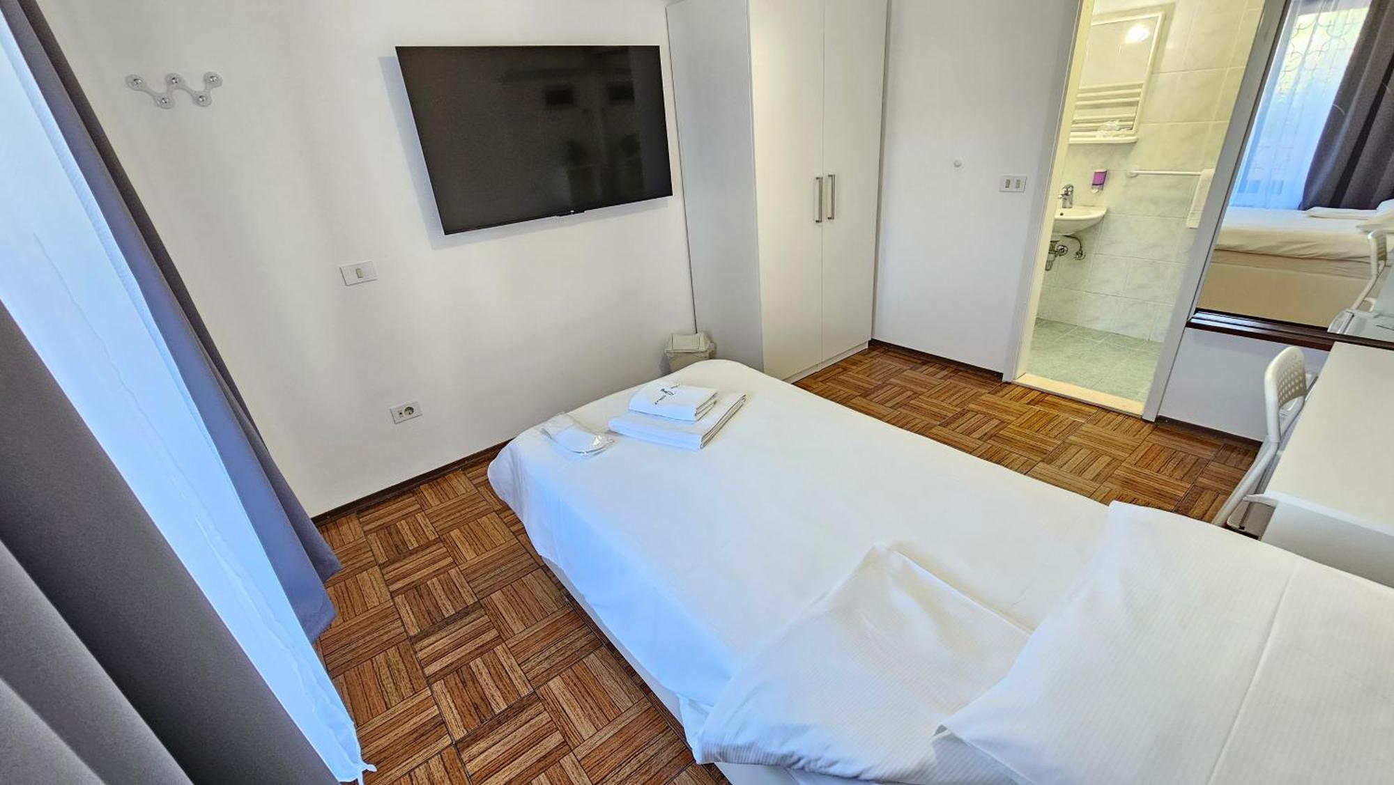 Rooms Koblar 波尔托罗 外观 照片